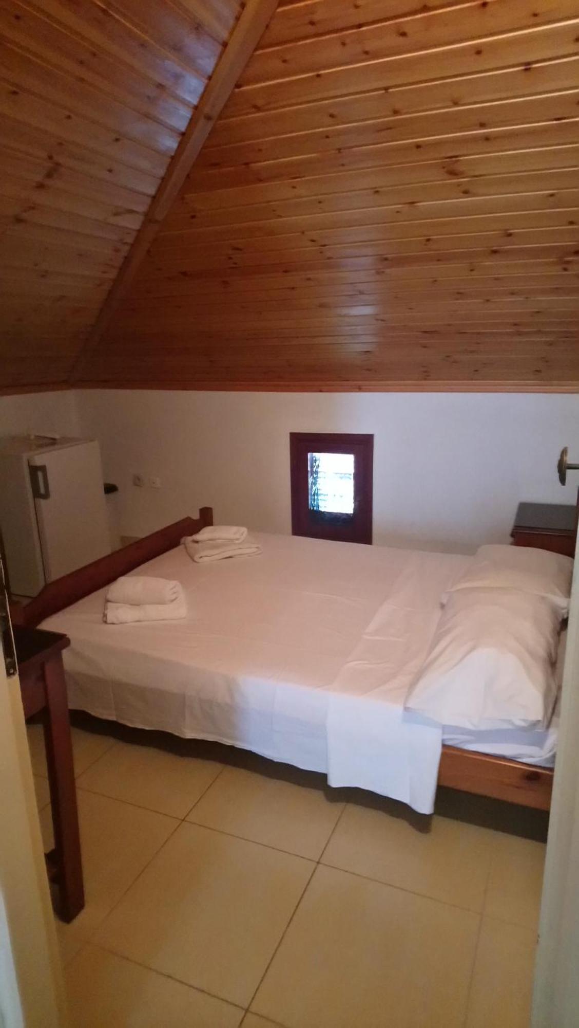 Kiwi Kastle Aparthotel Néa Fókaia Εξωτερικό φωτογραφία