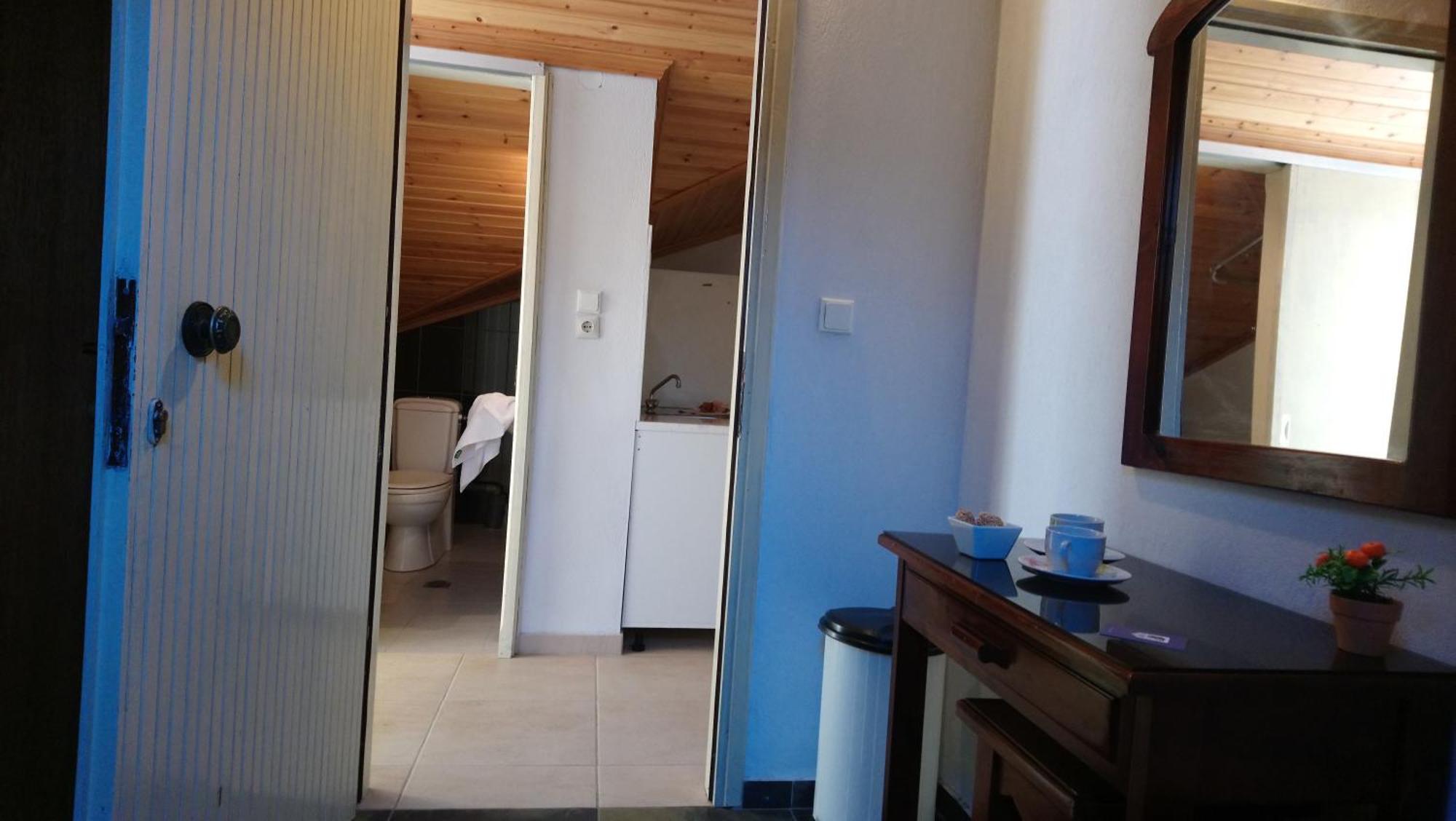 Kiwi Kastle Aparthotel Néa Fókaia Εξωτερικό φωτογραφία
