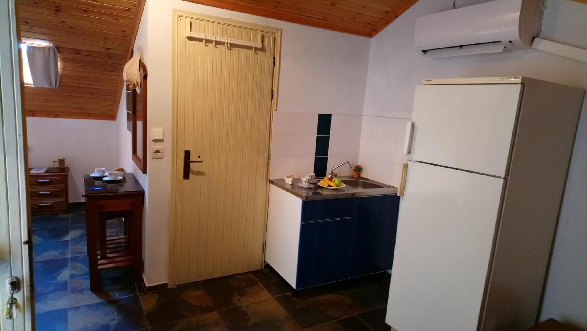 Kiwi Kastle Aparthotel Néa Fókaia Εξωτερικό φωτογραφία