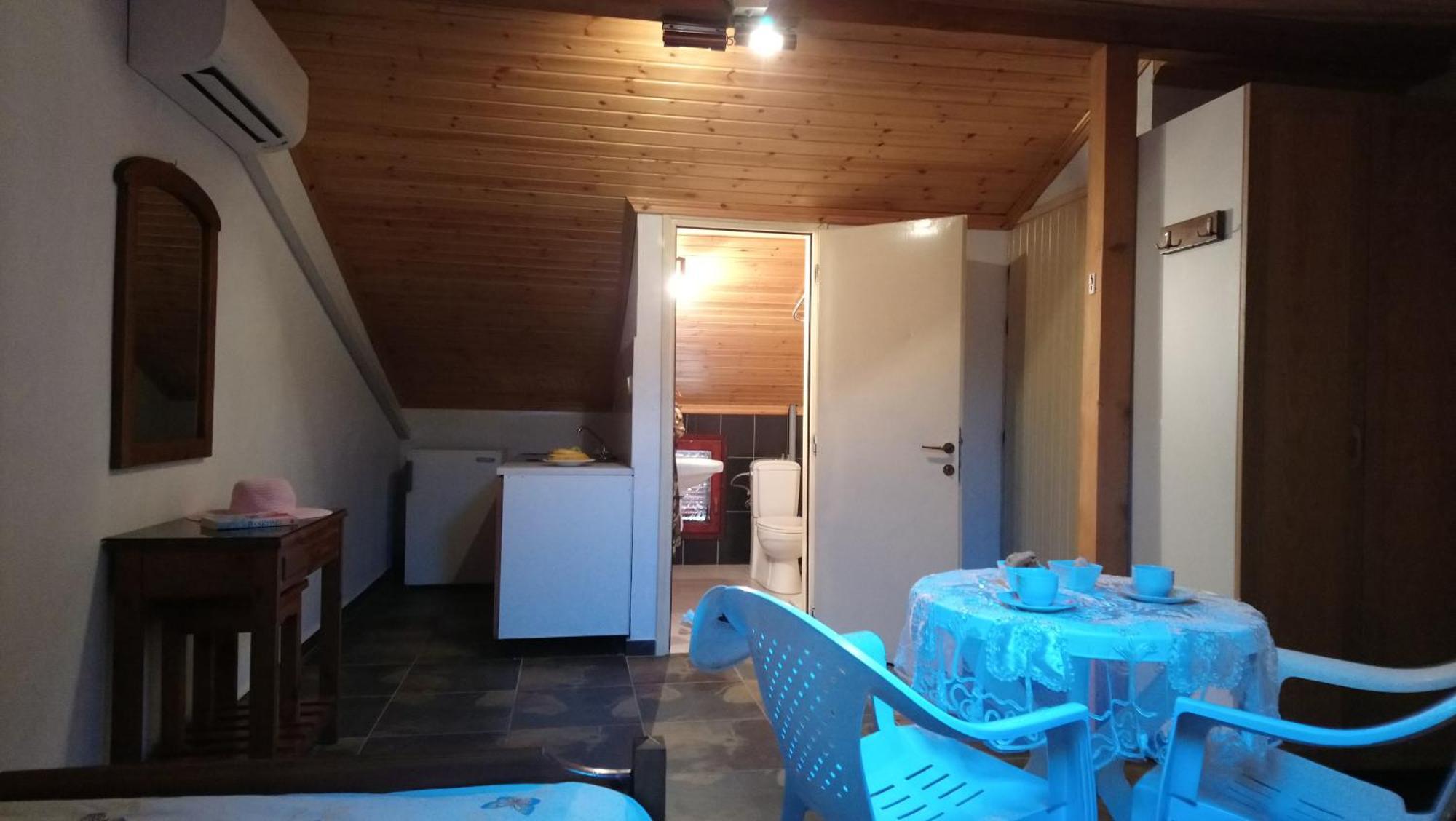 Kiwi Kastle Aparthotel Néa Fókaia Εξωτερικό φωτογραφία