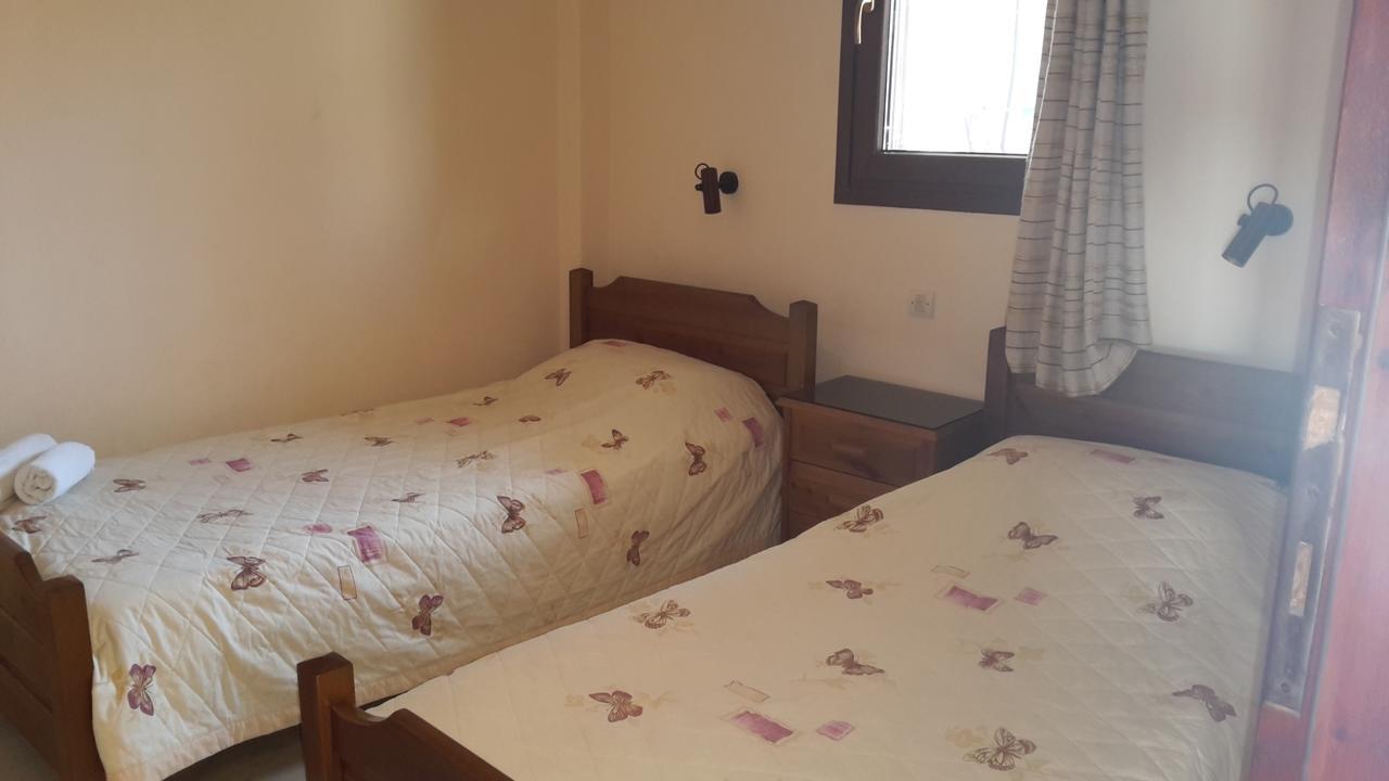 Kiwi Kastle Aparthotel Néa Fókaia Εξωτερικό φωτογραφία