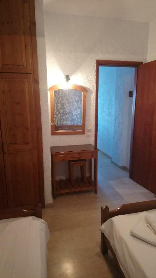 Kiwi Kastle Aparthotel Néa Fókaia Εξωτερικό φωτογραφία